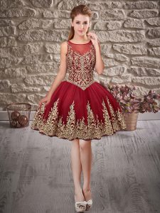 Scoop Sleeveless Lace Up Burgundy Tulle