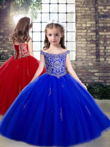Off The Shoulder Sleeveless Pageant Gowns For Girls Floor Length Beading and Appliques Royal Blue Tulle