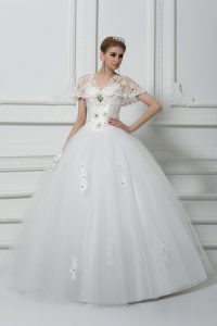 New Style V-neck Short Sleeves Bridal Gown Floor Length Beading and Appliques White Tulle