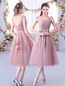 New Arrival Scoop Sleeveless Bridesmaid Gown Tea Length Appliques and Belt Pink Tulle