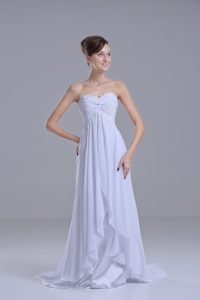 White Empire Sweetheart Sleeveless Chiffon Sweep Train Lace Up Lace Wedding Dress
