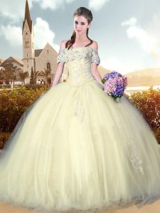 Fitting Sleeveless Floor Length Beading and Lace and Appliques Lace Up Quinceanera Gown with Light Yellow