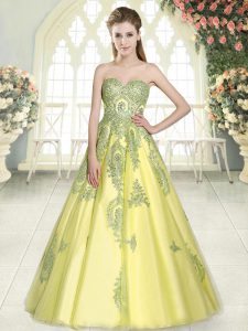 Yellow Green A-line Sweetheart Sleeveless Tulle Floor Length Lace Up Appliques Evening Dress