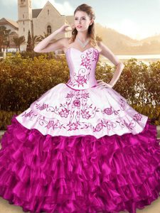 Fuchsia Sweetheart Lace Up Embroidery Vestidos de Quinceanera Sleeveless