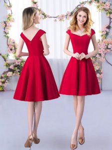 Red Zipper Straps Ruching Dama Dress for Quinceanera Satin Cap Sleeves