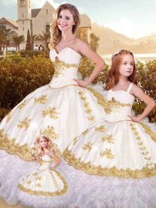Ball Gowns Quinceanera Gowns White Sweetheart Organza Sleeveless Floor Length Lace Up