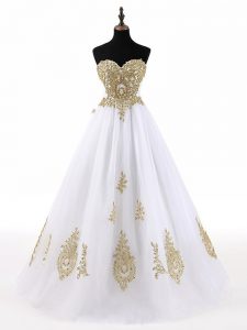 Noble Floor Length White Ball Gown Prom Dress Sweetheart Sleeveless Lace Up