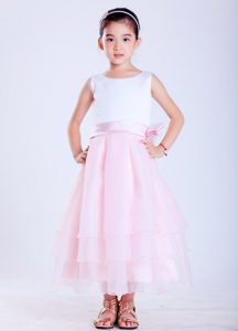 Cute Scoop Ankle-length Taffeta Flower Girl Dress in White and Pink