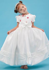 White Scoop Taffeta Little Girls Beauty Dresses to Long in