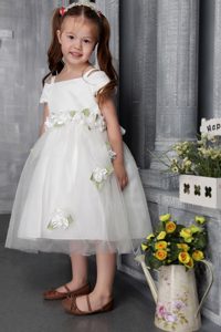 Lovely Square Tea-length Girl Dresses in Tulle with Hand Made Flowers