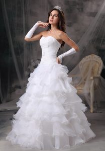 Fabulous Sweetheart Ruffled Zipper-up Organza Wedding Gown in Long