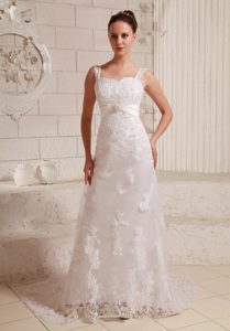 2013 Luxurious Straps Column Lace and Satin Dress for Wedding