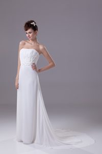 White Strapless Ruched Beautiful Spring Dresses for Brides with Sweep Train