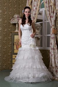 Romantic Sweetheart Taffeta and Lace Long Wedding Dresses in White