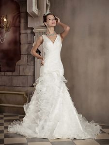 V-neck Court Train Ruched White Organza Wedding Dress with Ruffles for Cheap