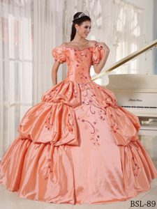 Taffeta Embroidery Off The Shoulder Quinceanera Gowns in Orange Red