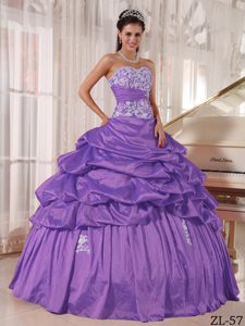 Sweetheart Appliqued Taffeta Sweet 16 Dresses with Ruching in Lavender