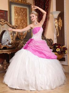 Bottom Price Pink and White Beading Quinceanera Gown with Hand Made Flowers