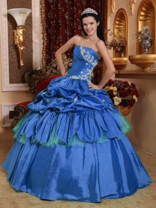 Inexpensive Ruching Blue Sweet 15 Dresses in Taffeta with Appliques and Pick-ups