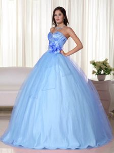 Pretty Sweetheart Ruching Sweet 16 Dresses with Hand Made Flower in Light Blue