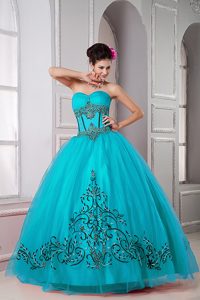 Bottom Price Sweetheart Teal Quinceanera Gown Dresses with Black Embroidery