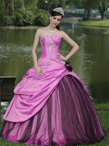 Hot Pink and Black Sweet 16 Dresses with Appliques and Handle Flowers in Taffeta