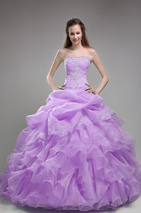 Cheap Lavender Strapless Sweet Sixteen Dresses with Beads and Ruffes in Organza