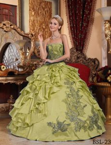 Olive Green Sweet 16 Quinceanera Dresses with Embroidery and Ruffles in Taffeta