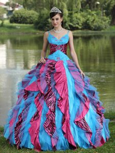 Colorful Organza Straps Embroidery Quinceaneras Dresses with Beading