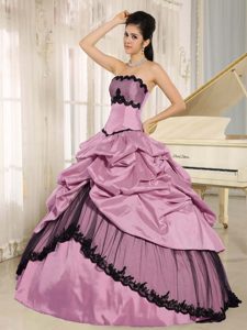 Rose Pink and Black Quinceaneras Dresses with Pick-ups and Appliques