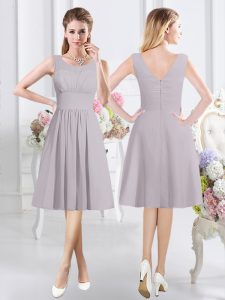 Elegant Scoop Grey A-line Ruching Bridesmaid Dress Zipper Chiffon Sleeveless Knee Length
