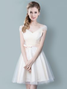 Flare Cap Sleeves Knee Length Ruching and Bowknot Zipper Bridesmaid Gown with Champagne