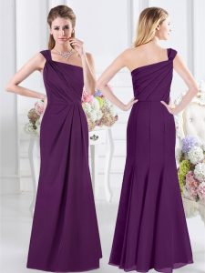 Fantastic Chiffon One Shoulder Sleeveless Side Zipper Ruching Bridesmaid Dress in Purple