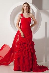 Beautiful Red Mermaid Watteau Train Ruffles Dance War Celebrity Dresses
