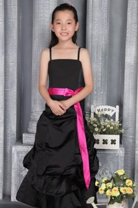 Wonderful Princess Long Satin Flower Girl Dresses in Black under 150
