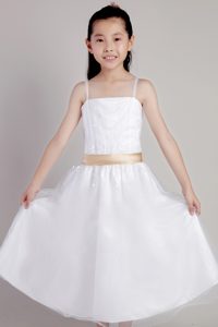 Tea-length Spaghetti Tulle Fashionable Flower Girl Dress in White for Spring