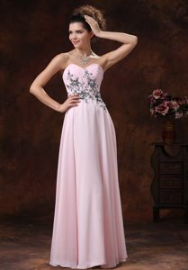 Sweetheart Baby Pink 2013 Prom Dress with Appliques Decorated Waist for Cheap