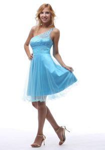 2013 Hot Beaded One Shoulder Aqua Blue Knee-length Prom Homecoming Dress