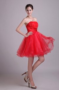 Popular Red Strapless Short Organza Prom Dress for Cocktail with Beading