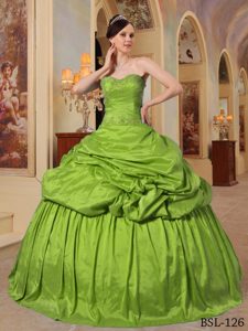Olive Green Ball Gown Sweetheart Quinceanera Dresses in Taffeta with Beading