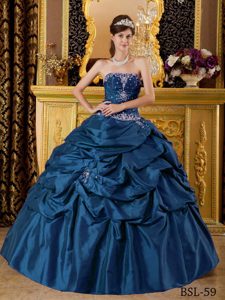 Blue Ball Gown Strapless Taffeta Quinceanera Dress with Appliques and Pick Ups