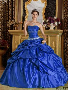 Royal Blue Quinceanera Dresses with Pick Ups and Beading in Taffeta