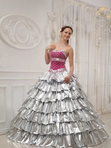 Popular Princess Strapless Beaded Dresses for Quince in Satin and Taffeta on Sale