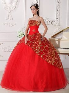 Red Ball Gown Quinceanera Dresses in Tulle with Beading and Ruching
