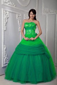 New Green Ball Gown Sequined Sweetheart Tulle Quinceanea Dress with Ruching