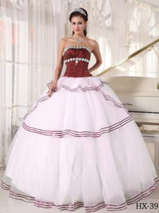 Quinceanera Dresses in Organza with Appliques and Beading