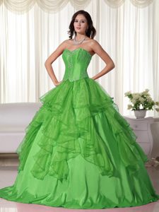 Sweetheart Organza Cheap Quinceanera Gown Dresses with Embroidery