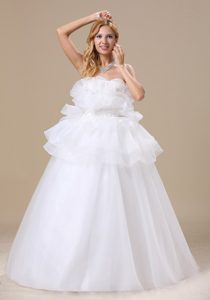Strapless Long Organza Exclusive Style 2013 Wedding Dress with Appliques