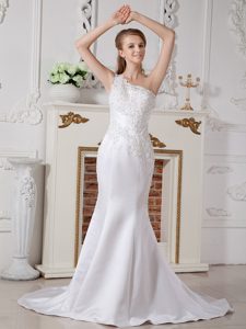 Mermaid One Shoulder Court Train Satin and Lace Wedding Dress with Appliques