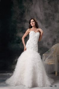 Elegant Mermaid Sweetheart Beaded Wedding Dress with Feather and